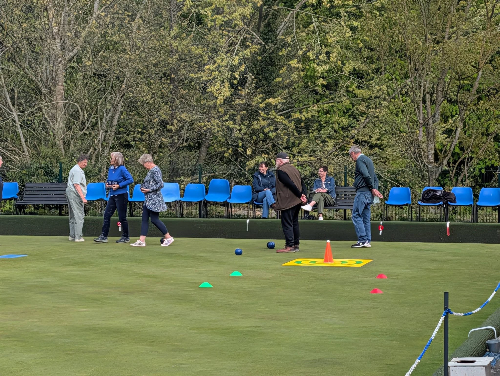 A Wonderful Afternoon At Our Try Bowls Day.
Lots Of Interest.
It Was Also Great ... A Wonderful Afternoon At Our Try Bowls Day.
Lots Of Interest.
It Was Also Great ...