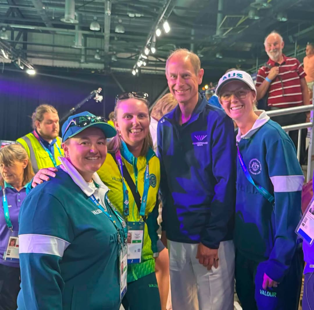 How Good! His Royal Highness Prince Edward The Duke Of Edinburgh Stopped To Hav...