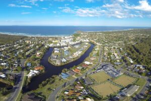 Cabarita Beach Bowls & Sports Club logo